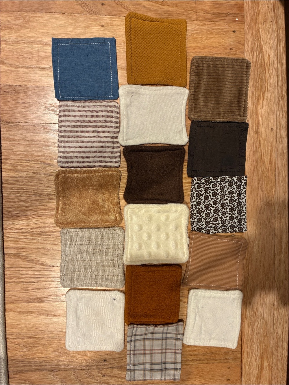Montessori-Inspired 16 piece sensory fabric set for Baby